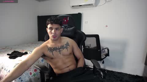  Lei  online show from January 7, 12:45 am