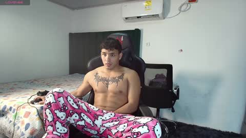  Lei  online show from January 24, 6:25 pm