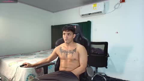  Lei  online show from February 11, 3:29 am