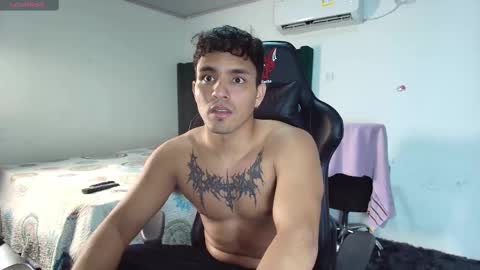  Lei  online show from February 18, 4:37 am