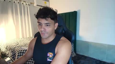  Lei  online show from October 23, 11:24 pm