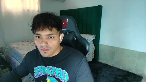 Snapshot of lei_77 chatting on April 27, 9:24 pm Lei online show from April 27, 9:24 pm