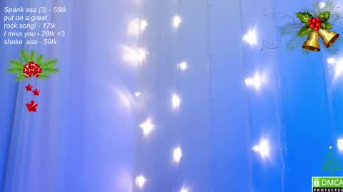 hey Im Leia and I love rock  online show from December 8, 4:18 pm