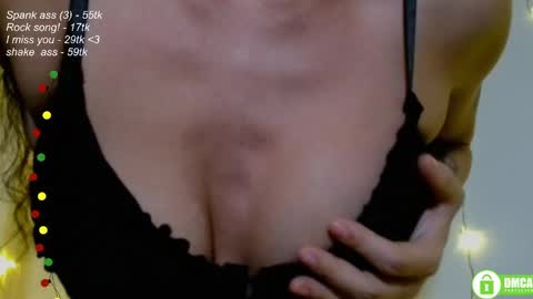 hey Im Leia and I love rock  online show from January 18, 8:30 pm