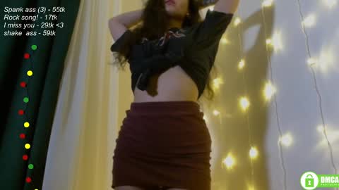 hey Im Leia and I love rock  online show from February 15, 6:44 pm