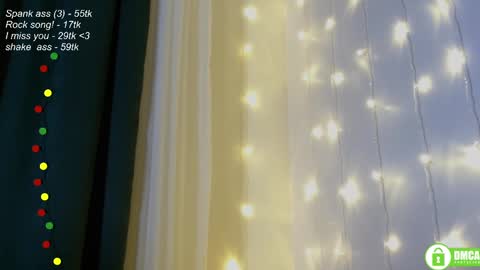 hey Im Leia and I love rock  online show from March 2, 9:22 pm