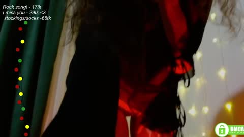 hey Im Leia and I love rock  online show from April 18, 7:18 pm