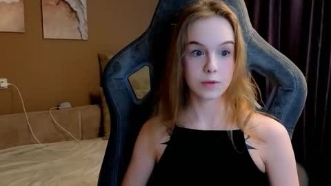 Leia online show from March 22, 2:20 pm