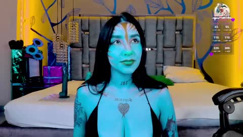 Snapshot of leiawong chatting on December 28, 4:19 am Leia online show from December 28, 4:19 am