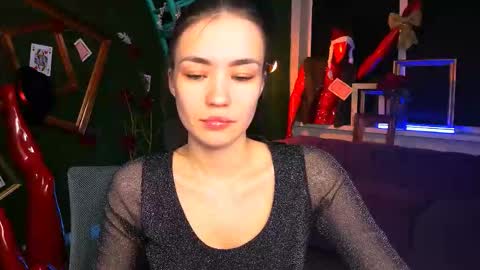 Leila Rai online show from January 17, 9:25 am