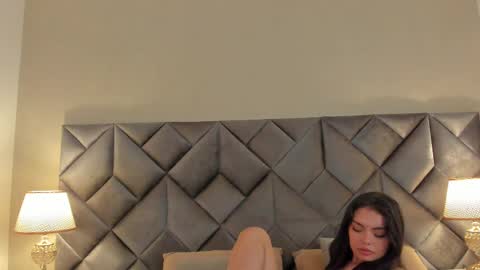 Snapshot of leizathompson chatting on September 15, 8:31 pm Leizathompson online show from September 15, 8:31 pm