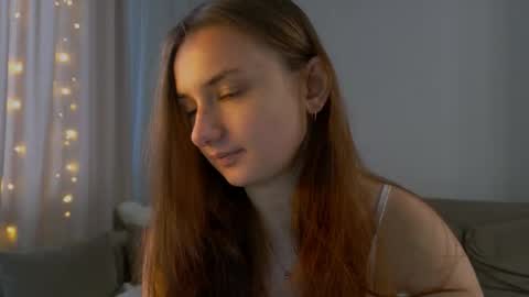 Lelia online show from May 14, 2:29 am