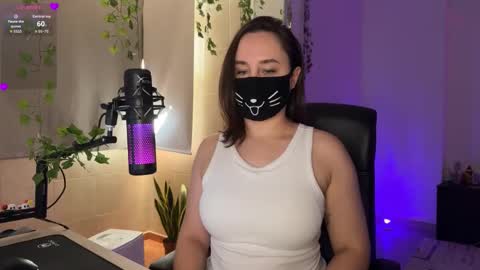 Snapshot of lemi_peachy chatting on November 21, 2:49 pm Lemi online show from November 21, 2:49 pm