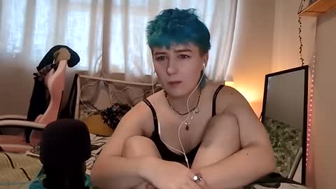 Snapshot of lemonmczesty chatting on October 27, 9:24 am lemonmczesty online show from October 27, 9:24 am