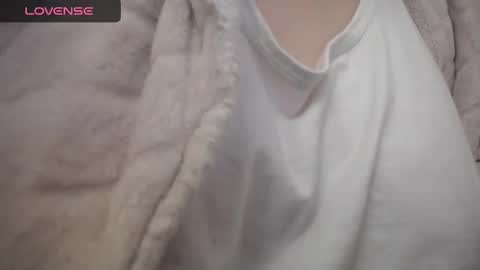 Snapshot of lenagolden chatting on January 8, 3:39 pm lenagolden online show from January 8, 3:39 pm