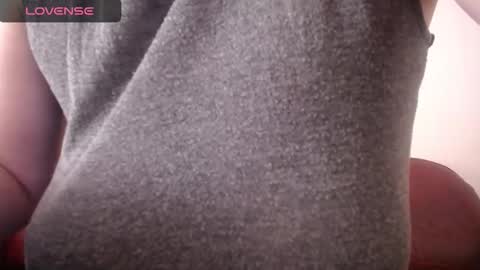 Snapshot of lenagolden chatting on September 30, 9:03 am lenagolden online show from September 30, 9:03 am