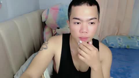 Snapshot of lenawet_0520 chatting on January 17, 10:00 am lena online show from January 17, 10:00 am