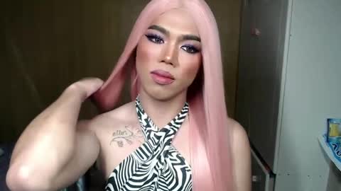 Snapshot of lenawet_0520 chatting on March 10, 5:29 pm lena online show from March 10, 5:29 pm