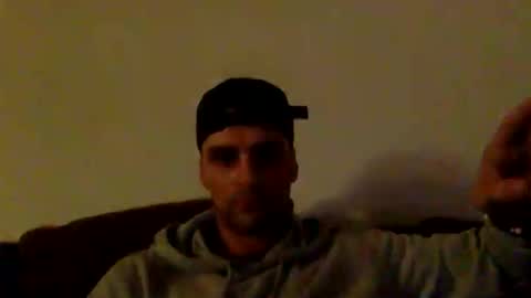 Armando online show from October 24, 6:37 pm