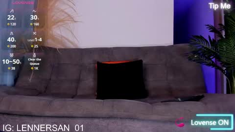 Lenner INDEPENDENT MODEL online show from December 24, 7:17 am