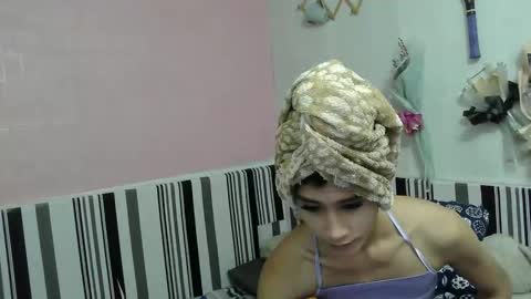 Snapshot of lennonxshit chatting on January 3, 7:38 am JANE online show from January 3, 7:38 am