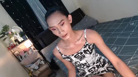 Snapshot of lennonxshit chatting on February 3, 4:57 am JANE online show from February 3, 4:57 am