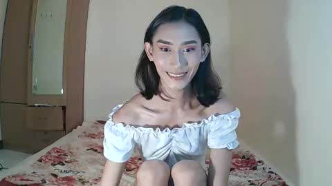 Snapshot of lennonxshit chatting on February 4, 10:00 am JANE online show from February 4, 10:00 am