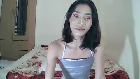 Snapshot of lennonxshit chatting on February 7, 12:20 am JANE online show from February 7, 12:20 am