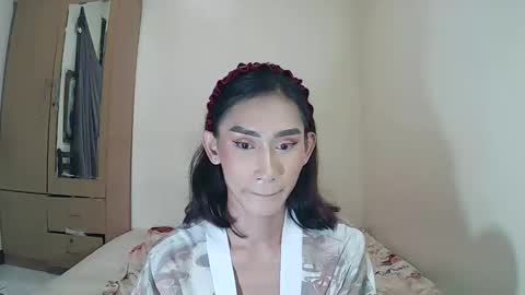 Snapshot of lennonxshit chatting on February 10, 6:35 pm JANE online show from February 10, 6:35 pm