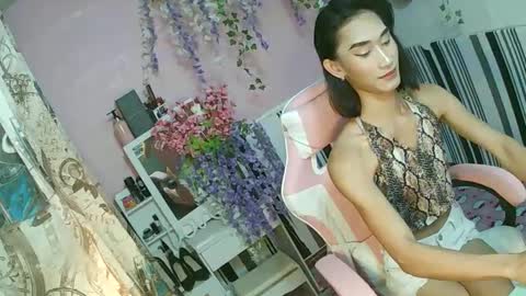 Snapshot of lennonxshit chatting on February 26, 3:30 pm JANE online show from February 26, 3:30 pm