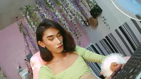 Snapshot of lennonxshit chatting on March 5, 7:49 pm JANE online show from March 5, 7:49 pm