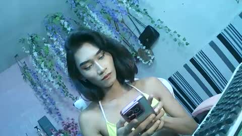 Snapshot of lennonxshit chatting on March 7, 4:35 am JANE online show from March 7, 4:35 am