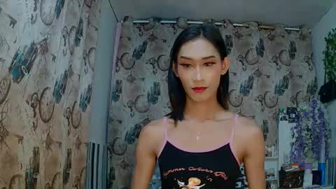 Snapshot of lennonxshit chatting on September 10, 2:11 am JANE online show from September 10, 2:11 am