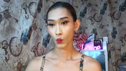 Snapshot of lennonxshit chatting on November 14, 7:12 pm JANE online show from November 14, 7:12 pm