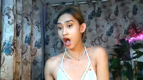 Snapshot of lennonxshit chatting on November 30, 6:50 am JANE online show from November 30, 6:50 am