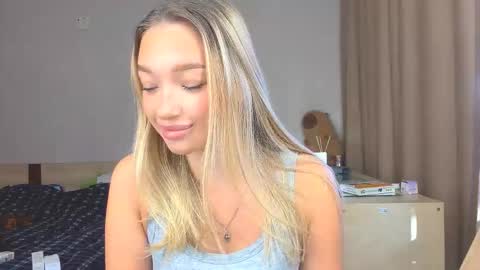 Leya online show from March 10, 5:45 am