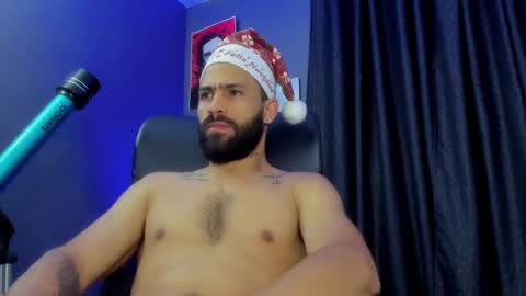 Leo  Diaz online show from December 10, 4:13 am