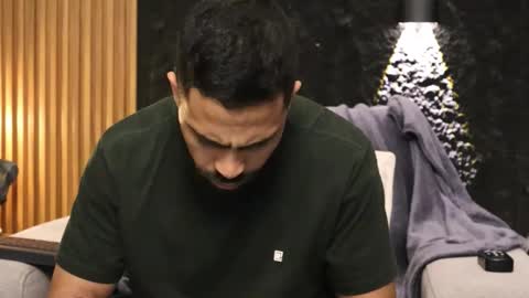 Leo  Diaz online show from January 8, 1:08 am