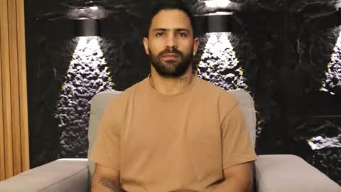 Leo  Diaz online show from January 13, 2:50 am