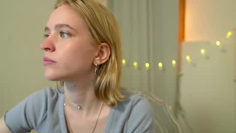  Ashly  online show from December 10, 7:00 pm