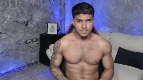 Leo independent model online show from September 20, 12:00 am