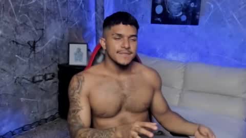 Leo independent model online show from February 13, 3:13 am