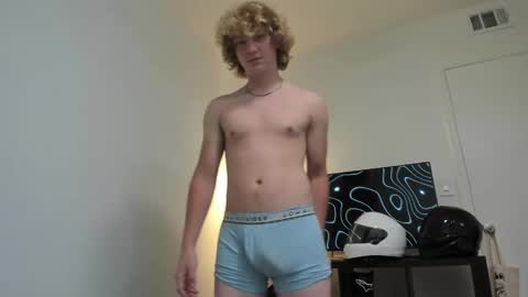 leo_wildd online show from September 17, 10:50 am