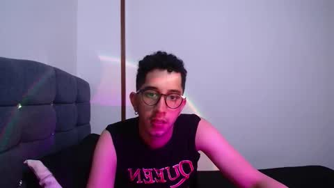 Leoh online show from November 2, 1:52 am