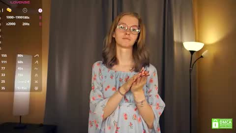 Hello Im Roxy Im just starting my journey here so lets get acquainted online show from December 17, 6:58 pm