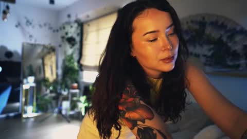 Leo online show from March 9, 2:48 am