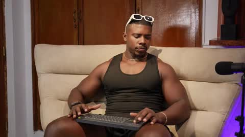 Leandro jones online show from September 17, 8:54 pm