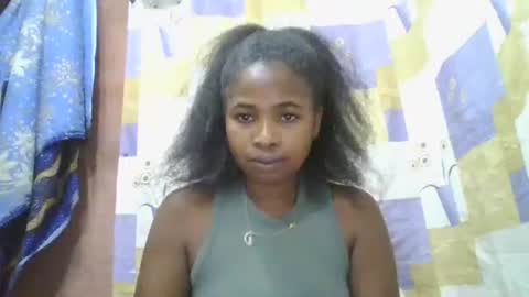 leonnetta online show from April 8, 3:34 pm