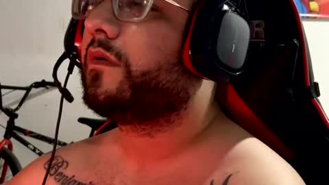 Leo Salvaje online show from November 16, 5:02 am