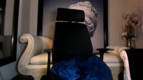 Snapshot of leosalvatore_ chatting on January 3, 10:51 pm Leo Salvatore online show from January 3, 10:51 pm